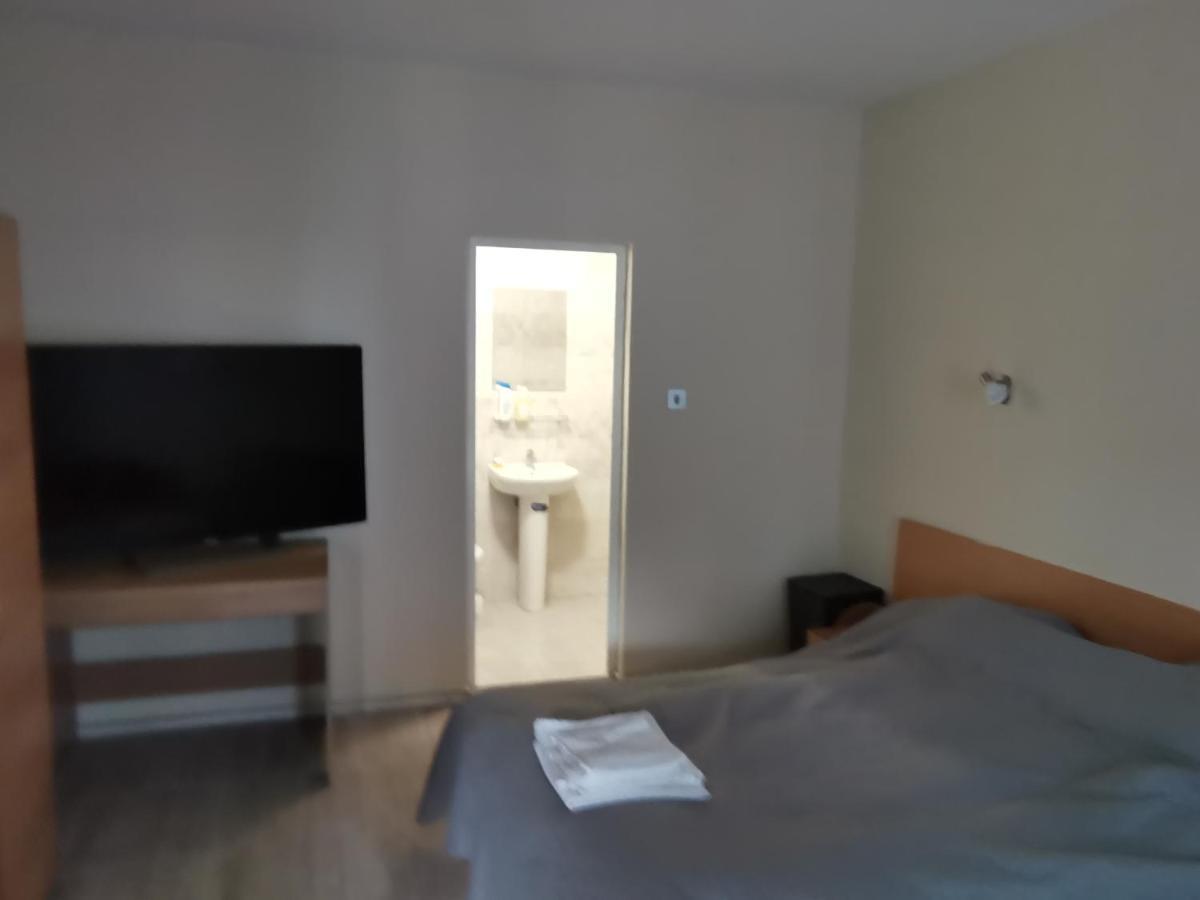 Hotel Zora Vidin Exteriör bild