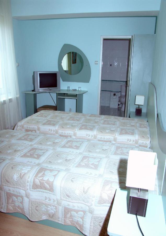 Hotel Zora Vidin Exteriör bild