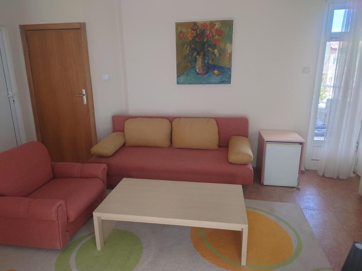 Hotel Zora Vidin Exteriör bild