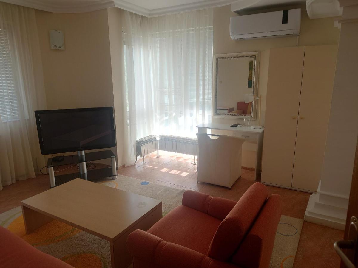 Hotel Zora Vidin Exteriör bild